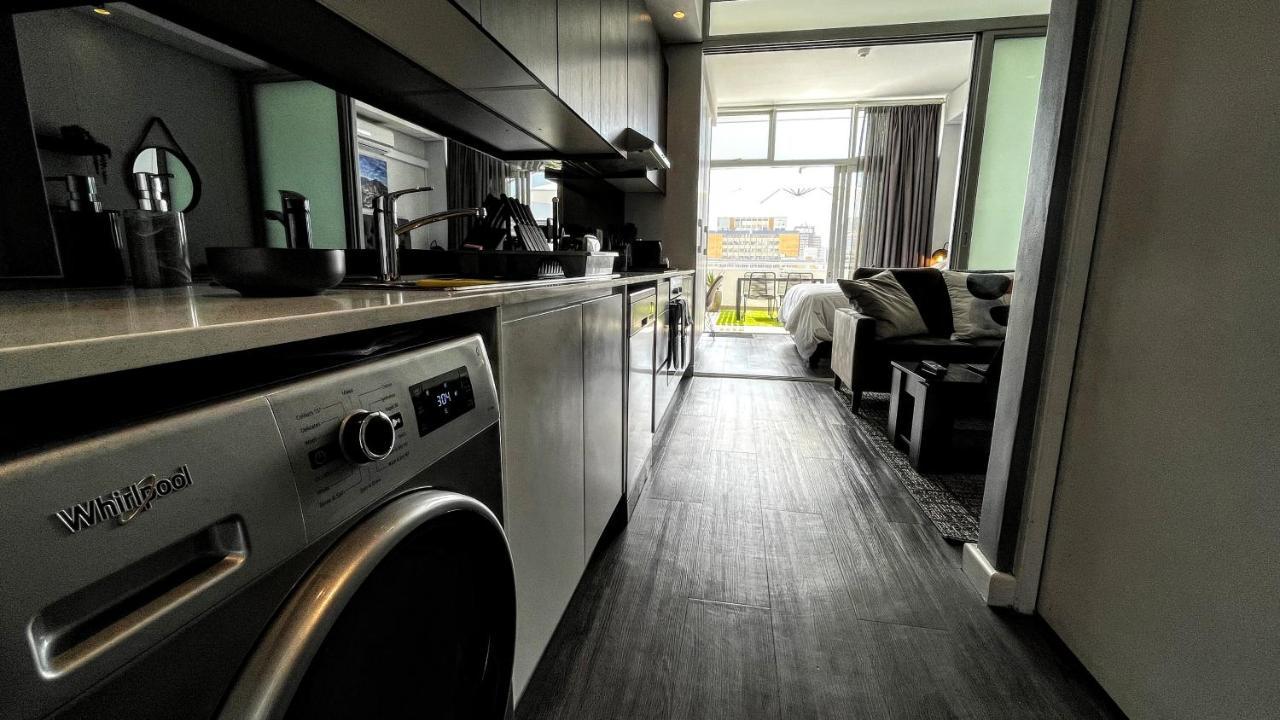 Modern Luxury Studio With Breathtaking City Views - No Load Shedding Cape Town Luaran gambar